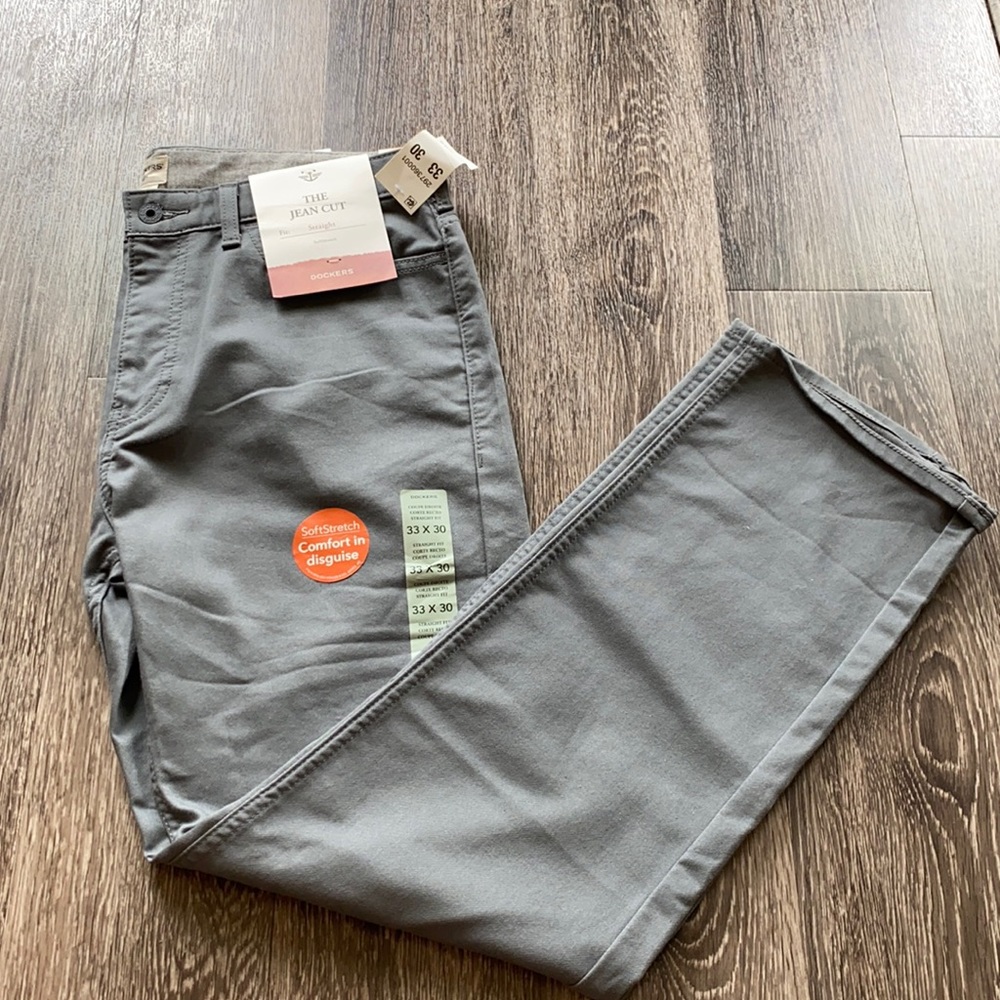 NWT Mens Dockers Straight Leg Grey Chinos